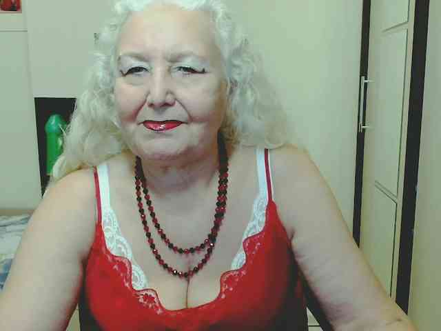 Model: GrannyWants