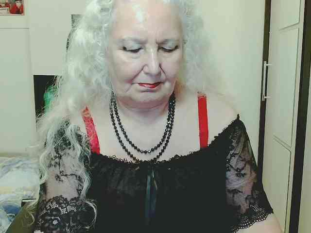 Model: GrannyWants