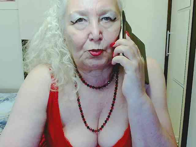 Model: GrannyWants