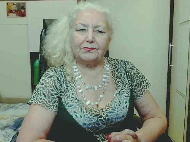 GrannyWants webcam