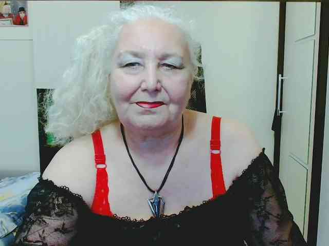 GrannyWants webcam