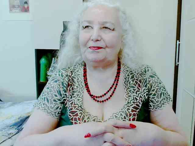 GrannyWants webcam
