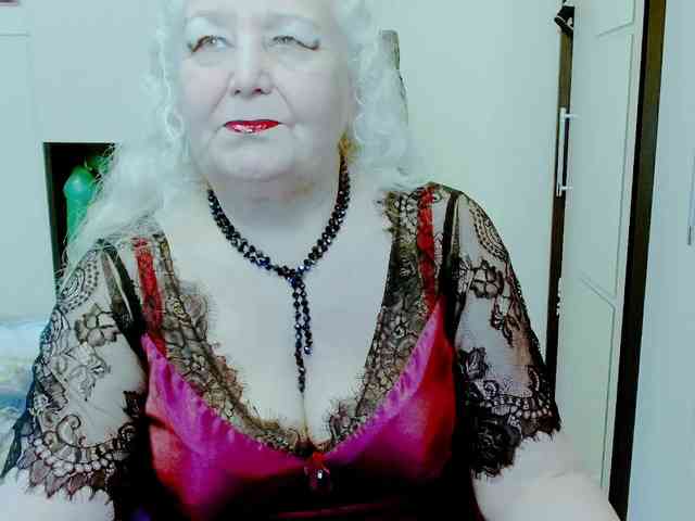 GrannyWants webcam