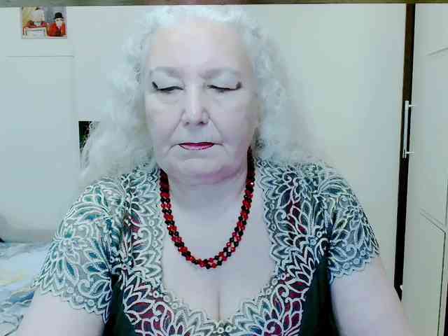 GrannyWants webcam