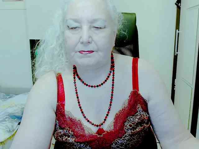 GrannyWants webcam
