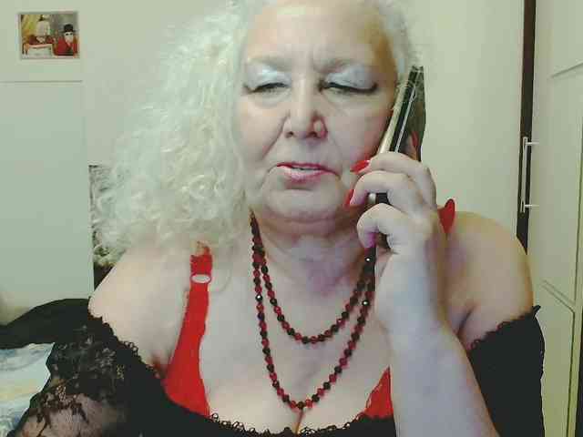 GrannyWants webcam