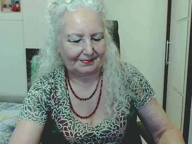 GrannyWants webcam