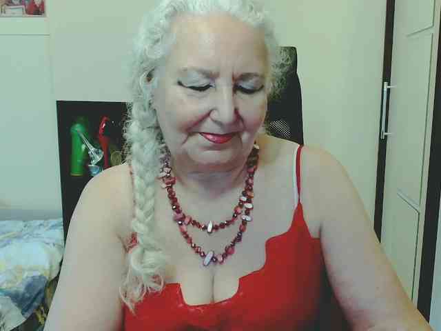GrannyWants webcam