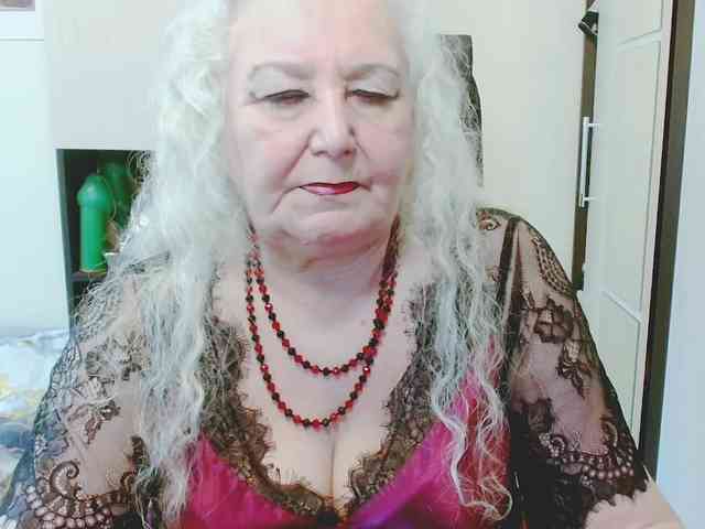 GrannyWants webcam