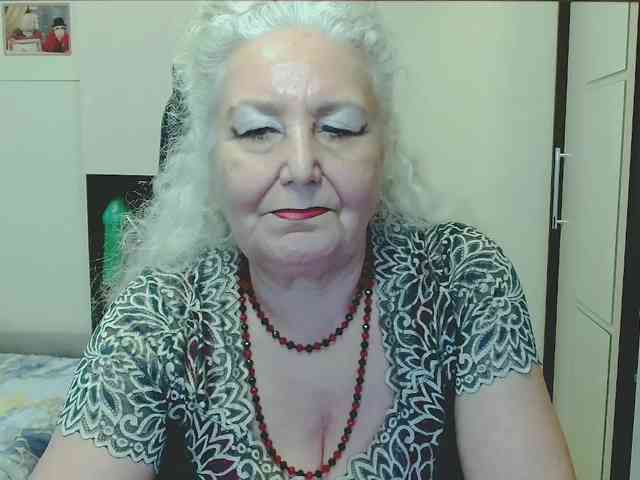 GrannyWants webcam