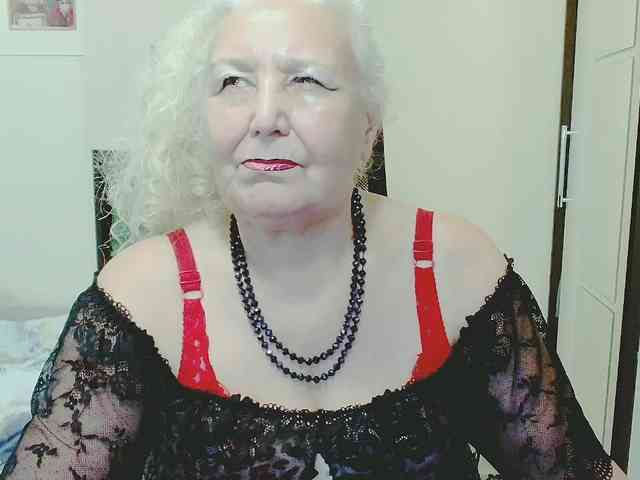 Model: GrannyWants