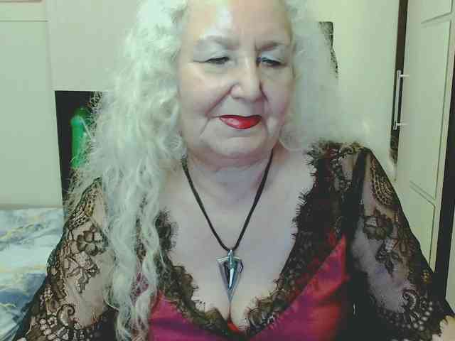GrannyWants webcam