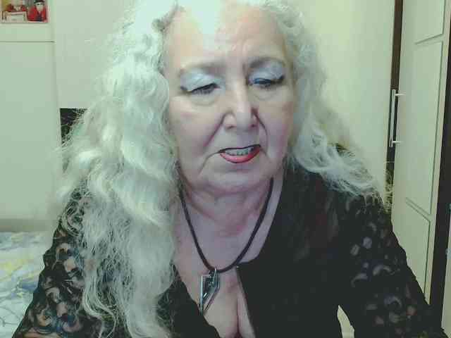 GrannyWants webcam