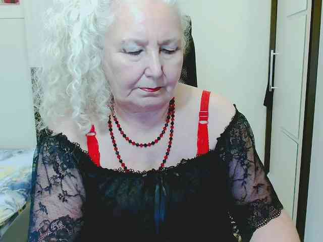 GrannyWants webcam