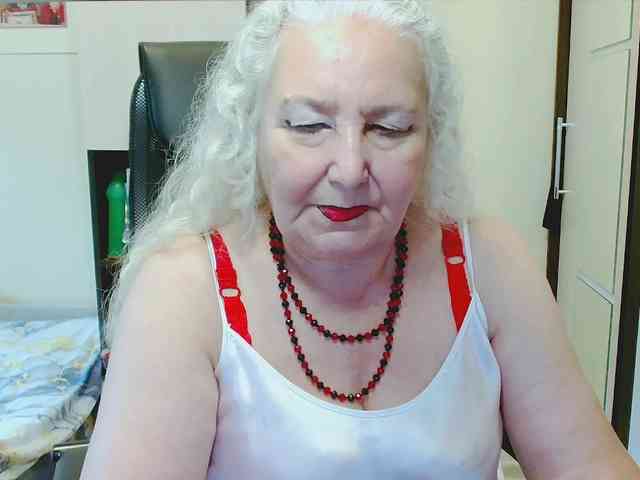 Model: GrannyWants