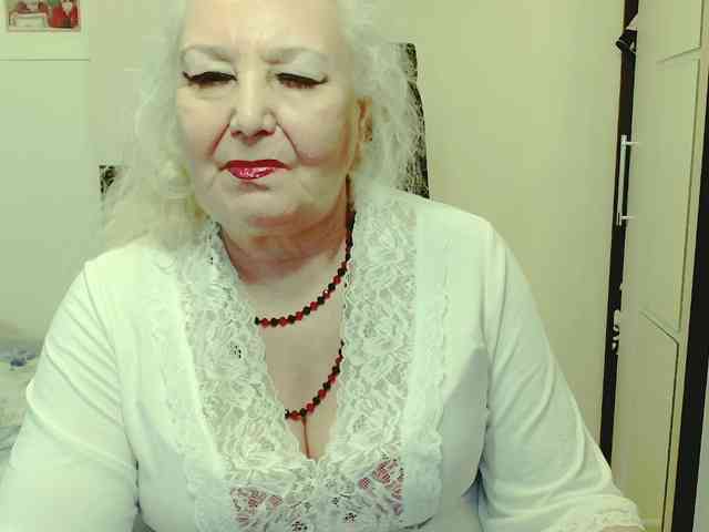 GrannyWants webcam