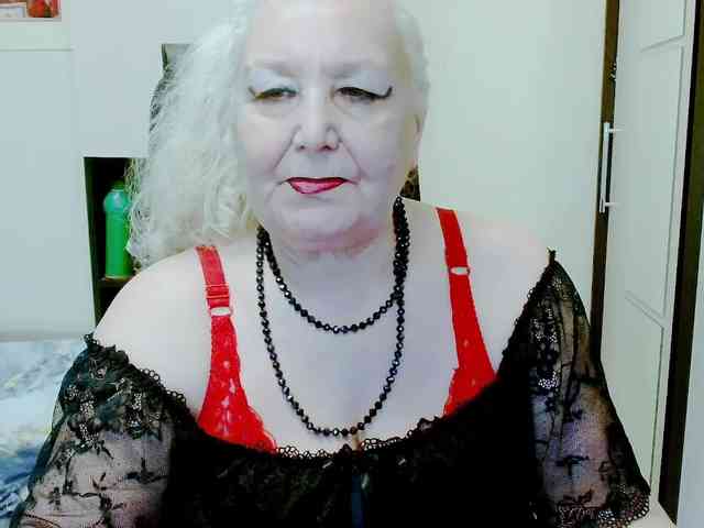 GrannyWants webcam