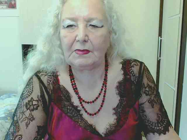 GrannyWants webcam