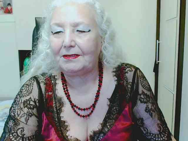 GrannyWants webcam