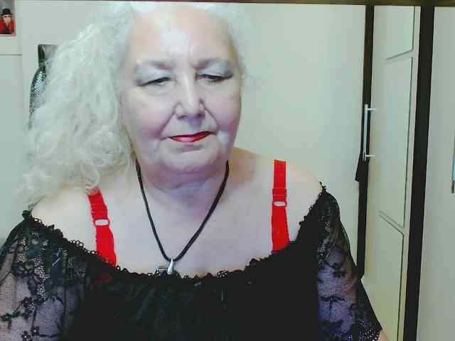 GrannyWants webcam