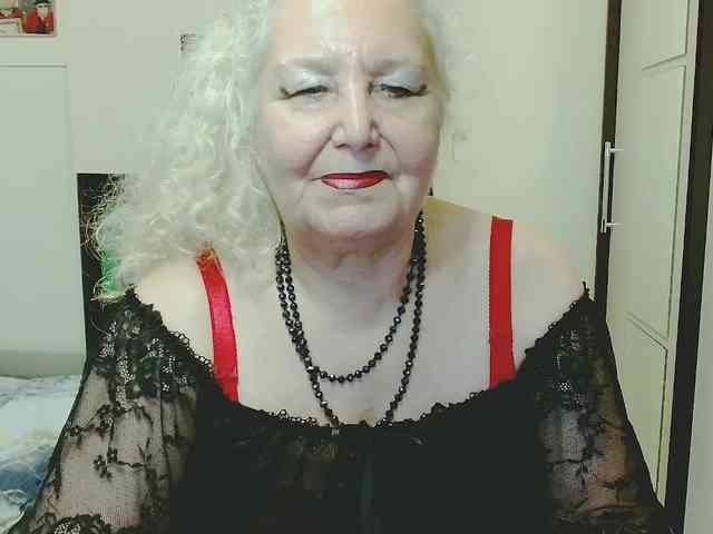 Model: GrannyWants
