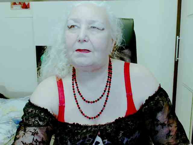 Model: GrannyWants