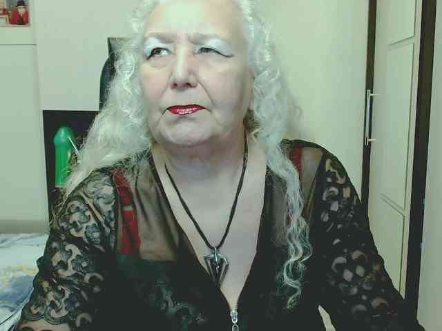 GrannyWants webcam
