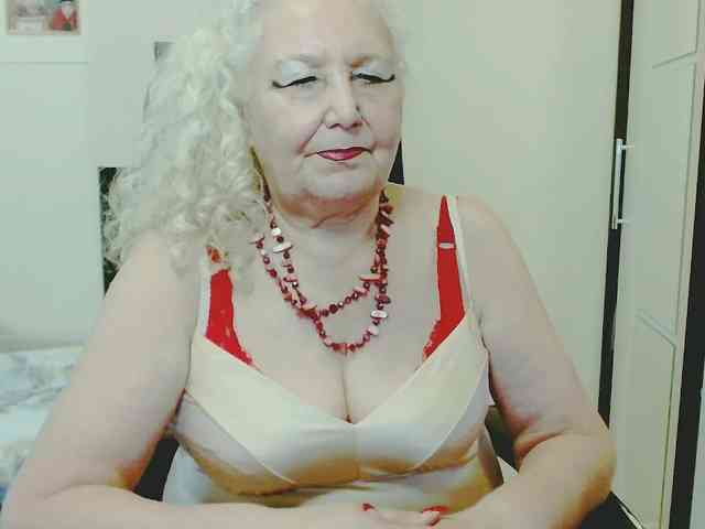 GrannyWants webcam