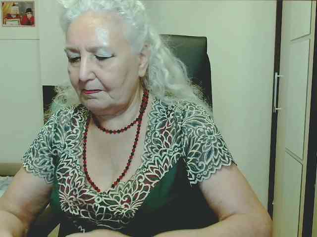 GrannyWants webcam