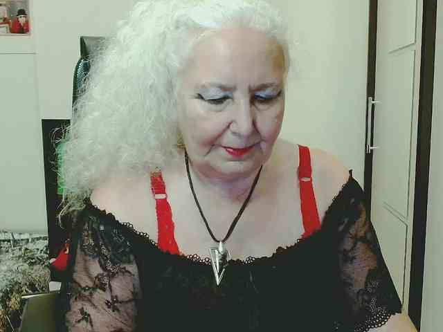 GrannyWants webcam
