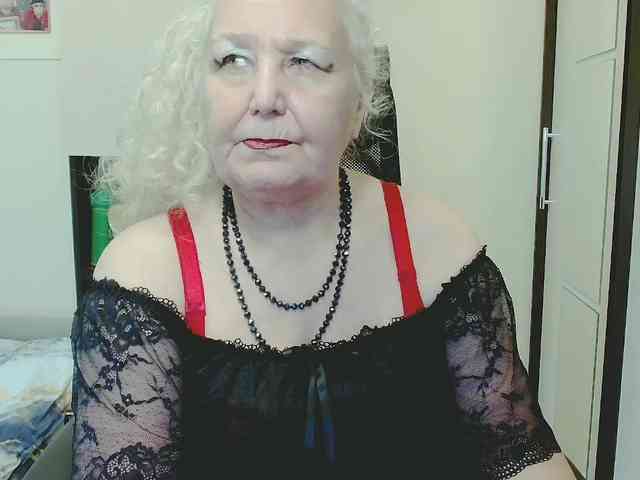 Model: GrannyWants