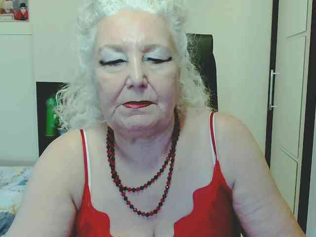 grannywants's live room