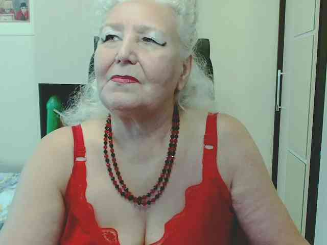 GrannyWants webcam