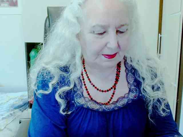 GrannyWants webcam