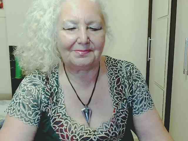 GrannyWants webcam