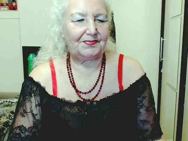 GrannyWants webcam