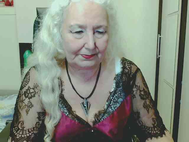 GrannyWants webcam