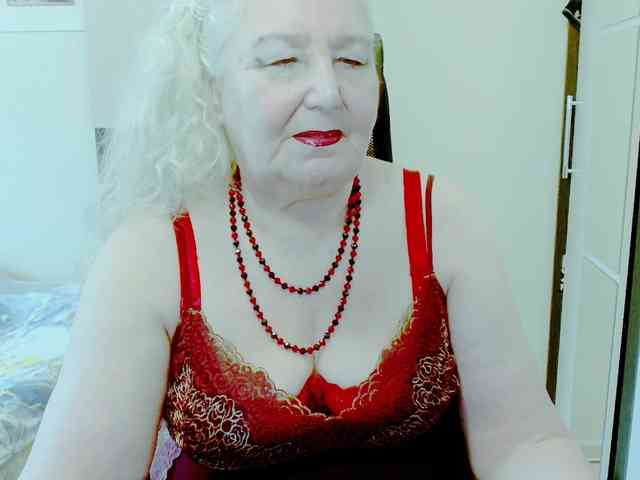 GrannyWants webcam