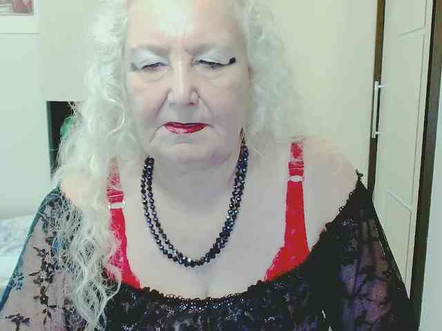 GrannyWants webcam