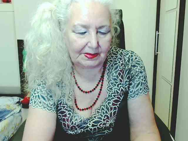Model: GrannyWants