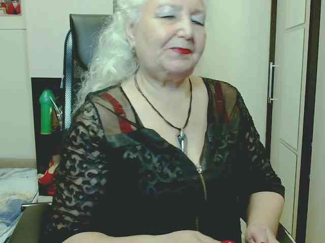 GrannyWants webcam