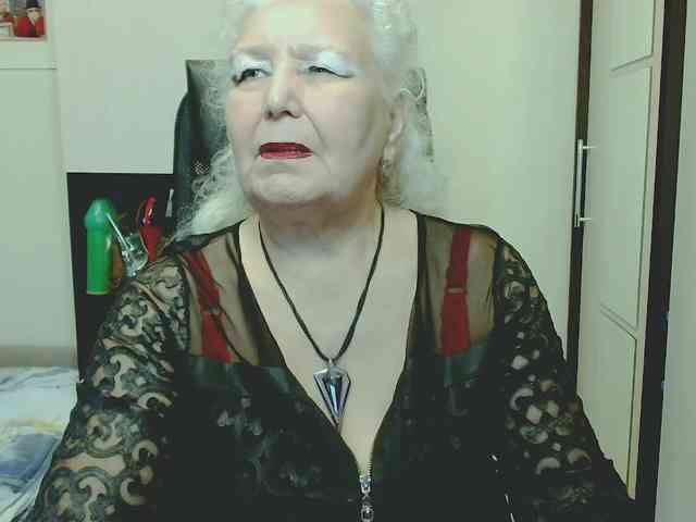 GrannyWants webcam
