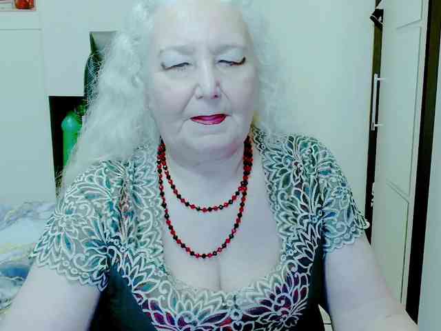 GrannyWants webcam