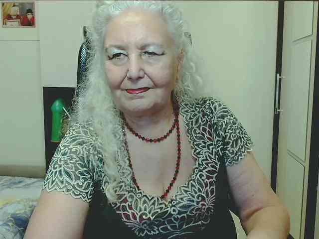 GrannyWants webcam