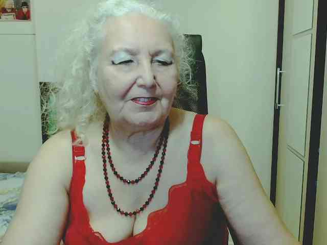 Model: GrannyWants