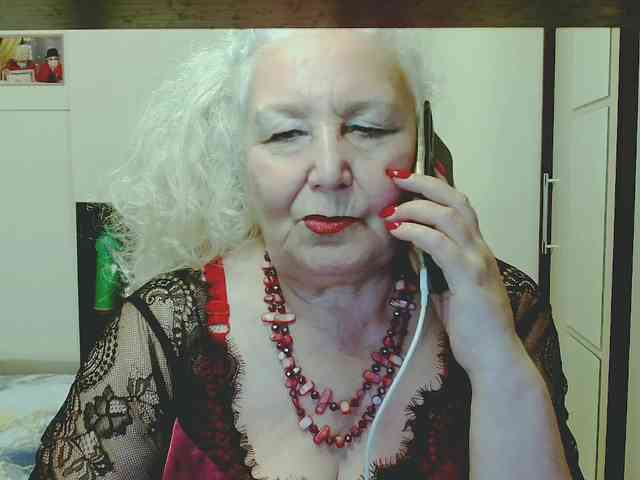 GrannyWants webcam