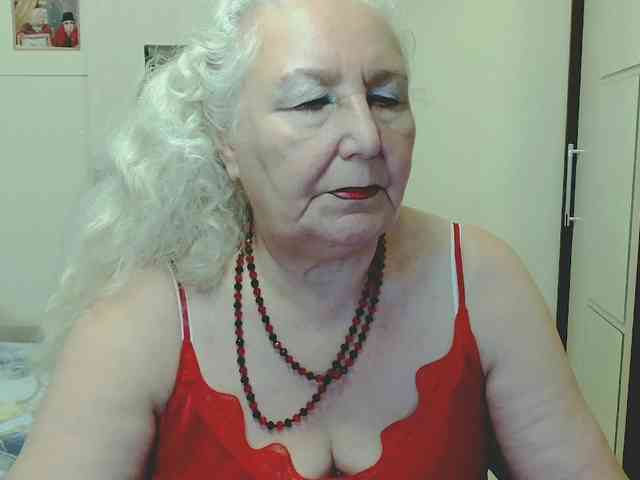 GrannyWants webcam