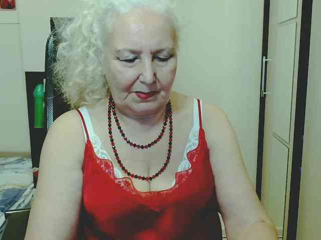GrannyWants webcam
