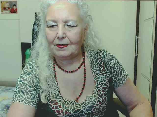 GrannyWants webcam