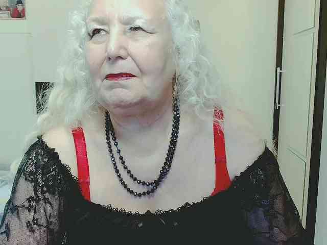 GrannyWants webcam